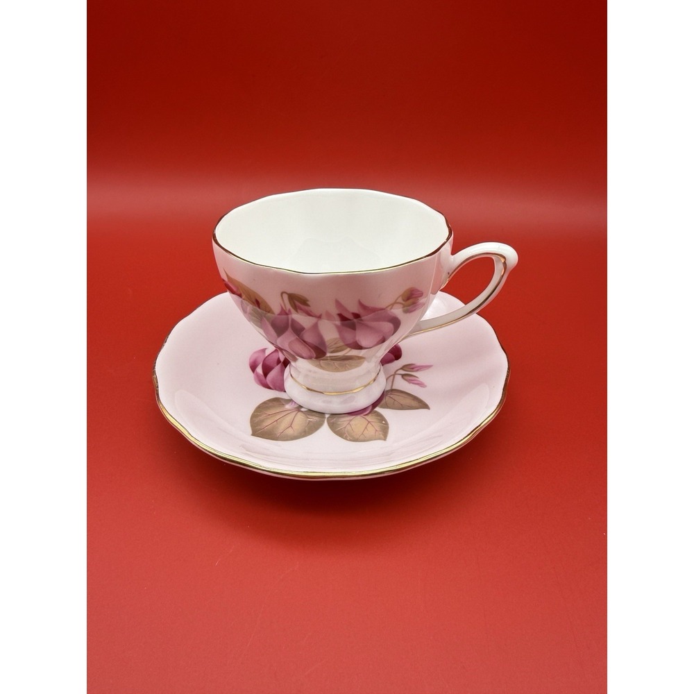 Colclough Corset Pink Tea Cup And Saucer Water Lily Pattern England
